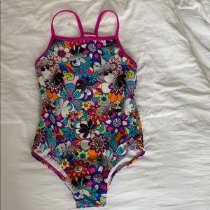 Girls speedo swimsuit